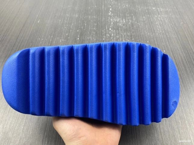 Adidas Slide Yeezy Azure ID4133 0823
